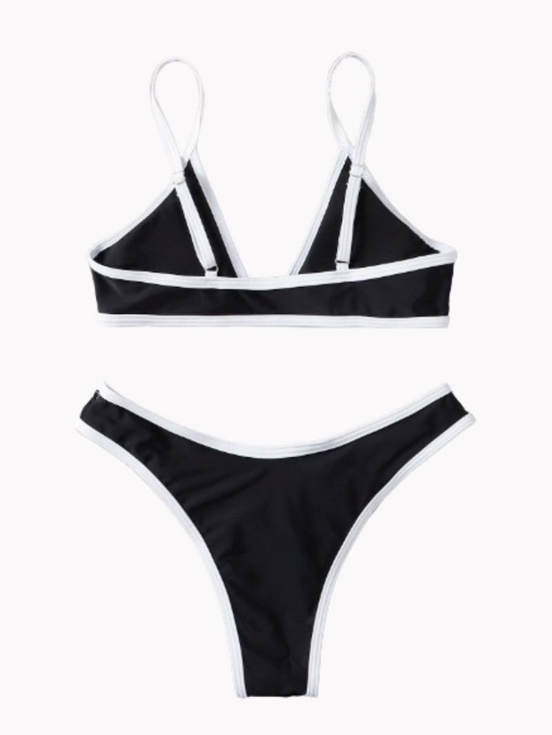 Biquíni Sereia de Rubi Vermelho: sensual e vibrante, com bordado branco que realça a beleza do vermelho. Descubra o poder do verão na Alô Sol! Linha Pôr do Sol.