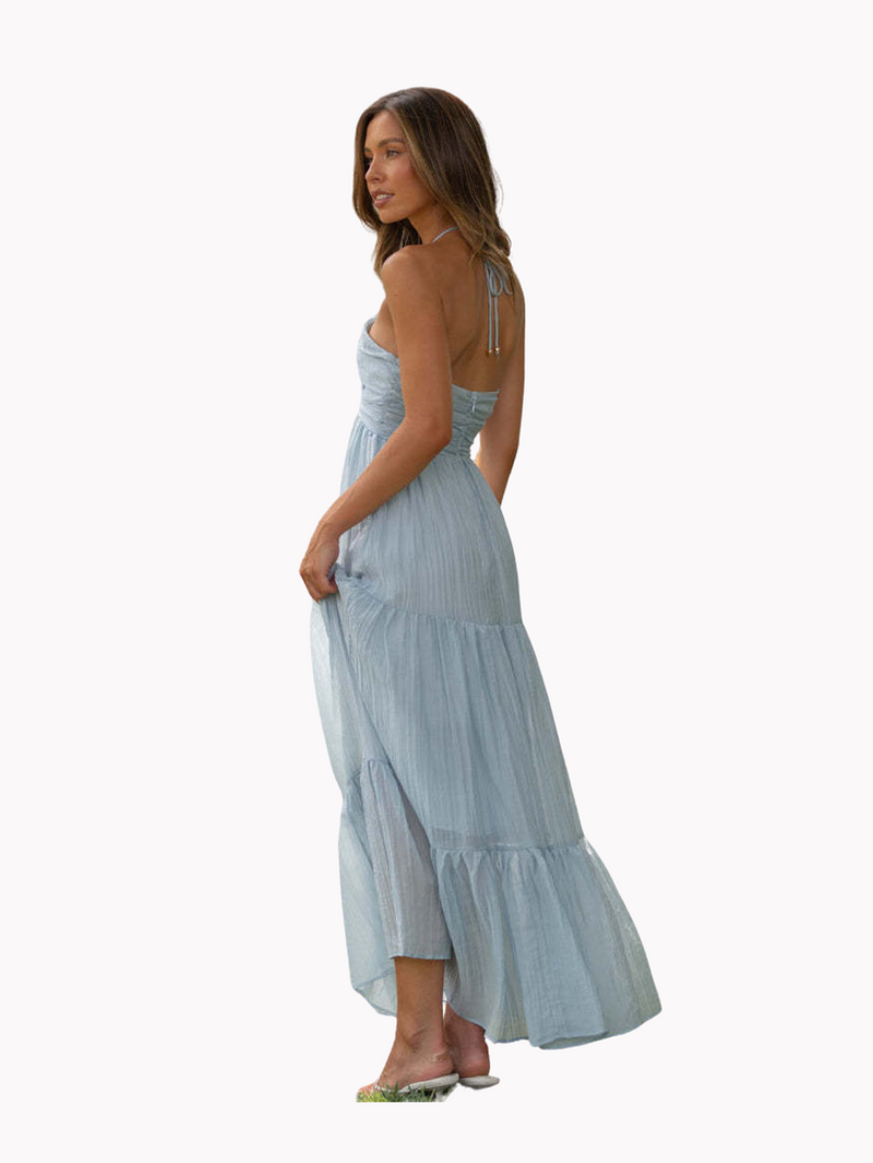 Vestido Flor de Lótus: modelo tomara que caia com amarração no pescoço. Elegância e feminilidade para ocasiões especiais. Descubra na Alô Sol.